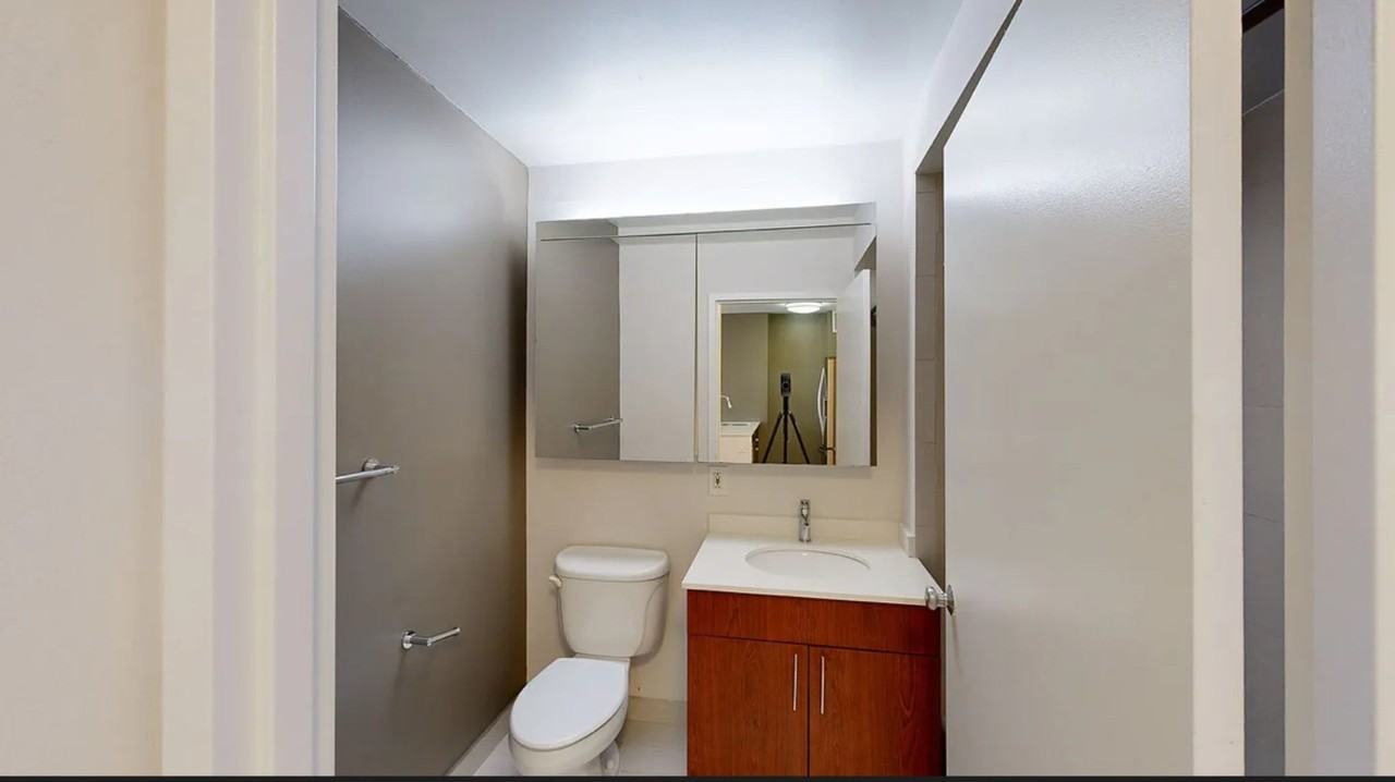 W 21st St #801 - Photo 7 of 7