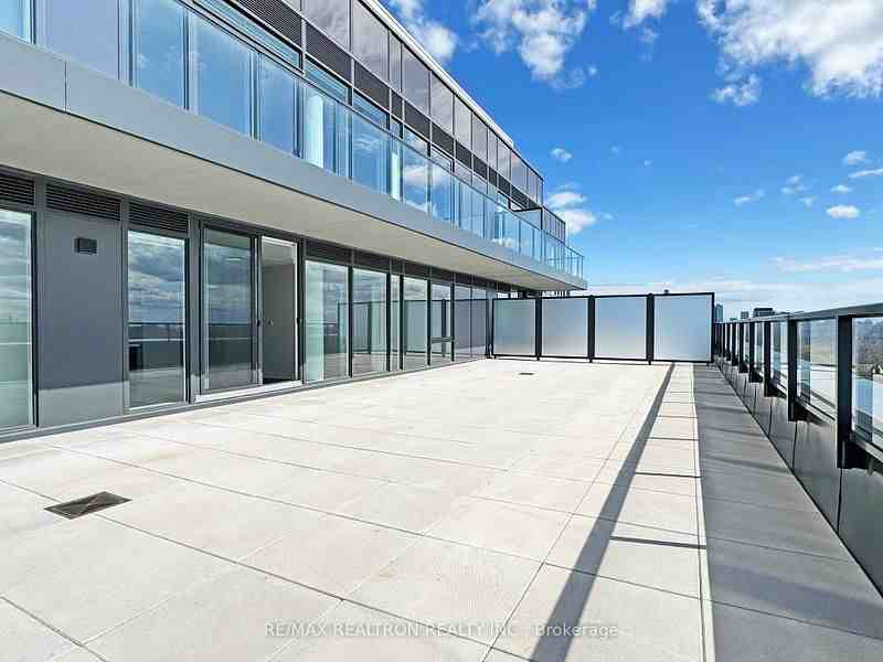 664 Spadina Avenue - Photo 6