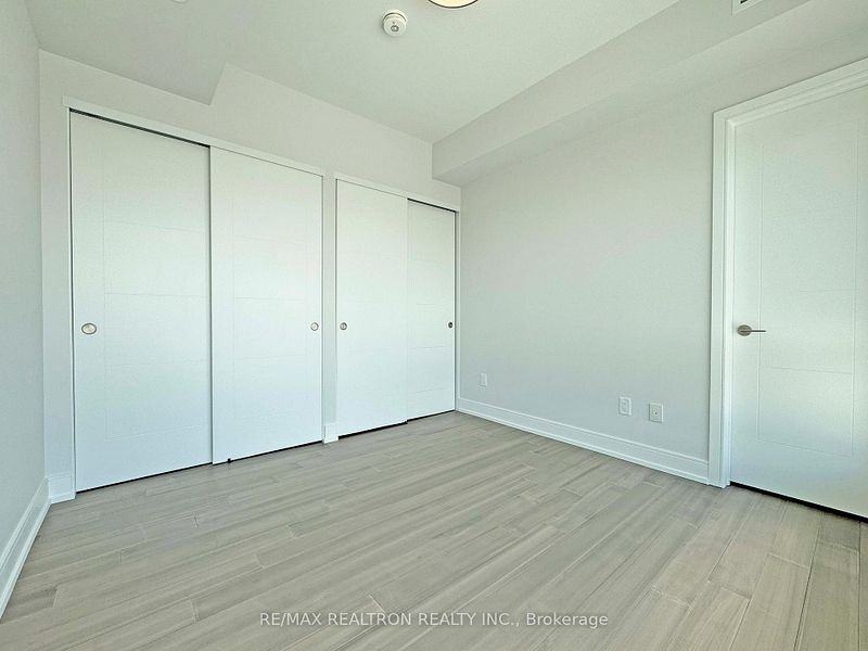 664 Spadina Avenue - Photo 7