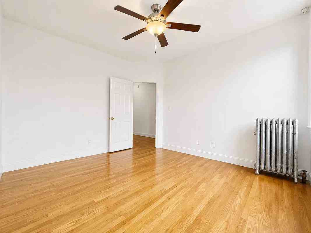 3620 Broadway #67 - Photo 2 of 7