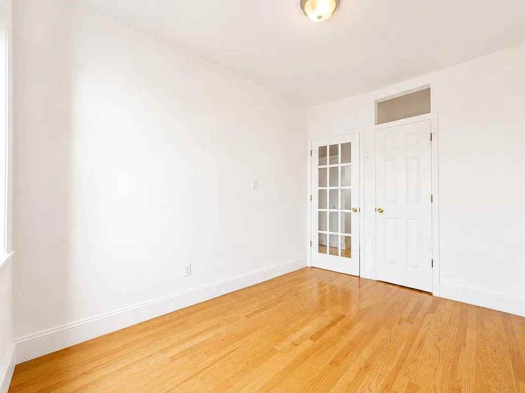 3620 Broadway #67 - Photo 3 of 7