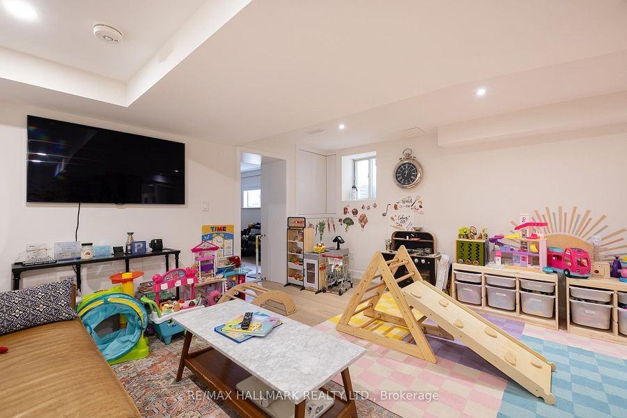 18 Foxley Street - Photo 33