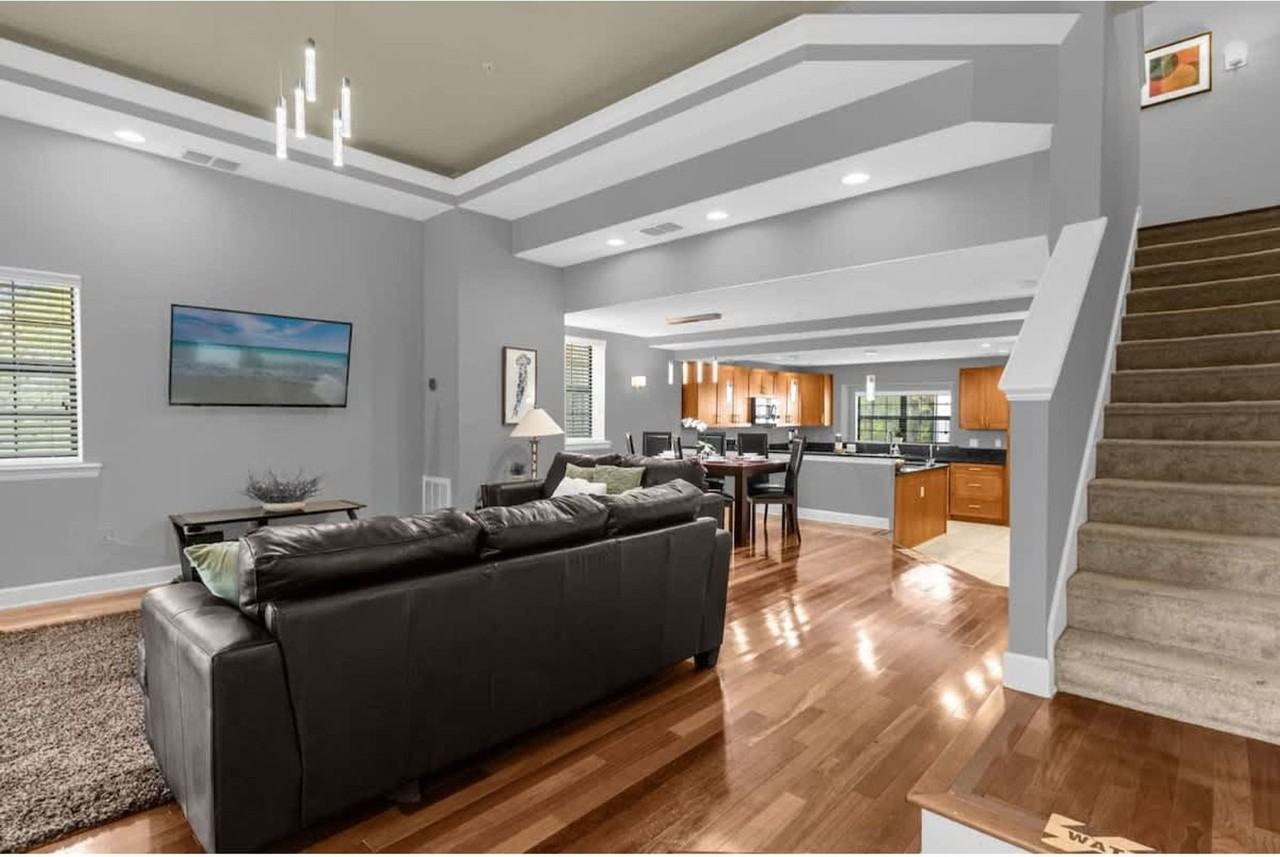 8228 Cloisters Crescent Ave #1570177P - Photo 3 of 50