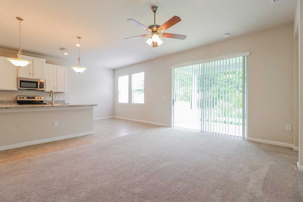 18424 Hunters Meadow Walk - Photo 3 of 16