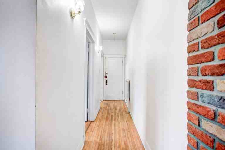 3651 Rue Durocher - Photo 7 of 13