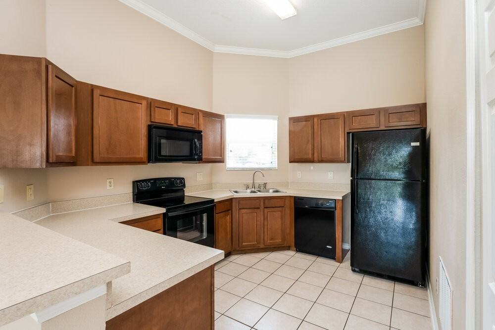 2944 Cedena Cove St - Photo 5 of 16