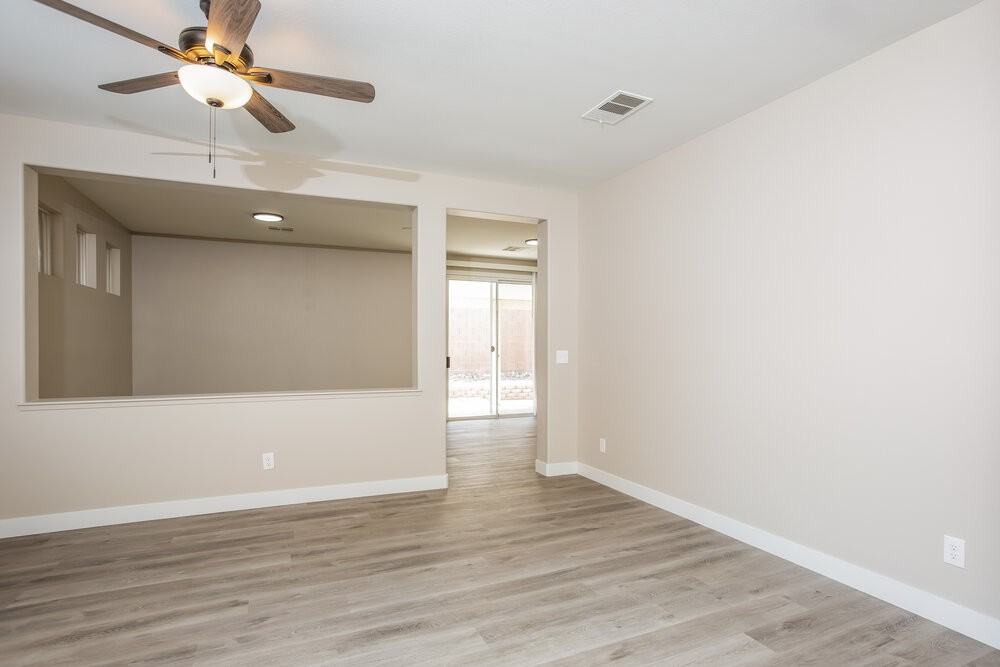 3555 April Springs St - Photo 4 of 16