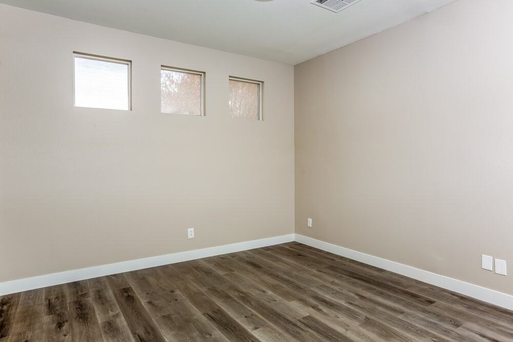 3555 April Springs St - Photo 5 of 16