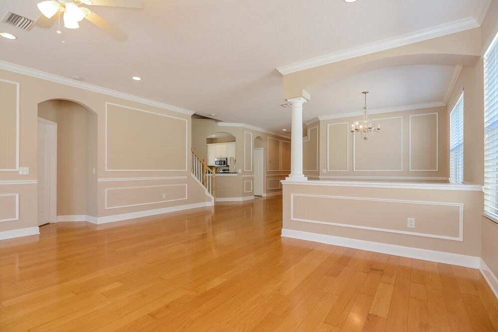 7830 Grasmere Dr - Photo 3 of 15