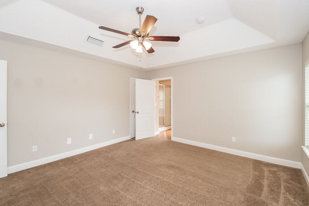 12099 Hayden Lakes Cir - Photo 7 of 14