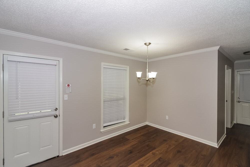 7308 Alexander Rd - Photo 6 of 17