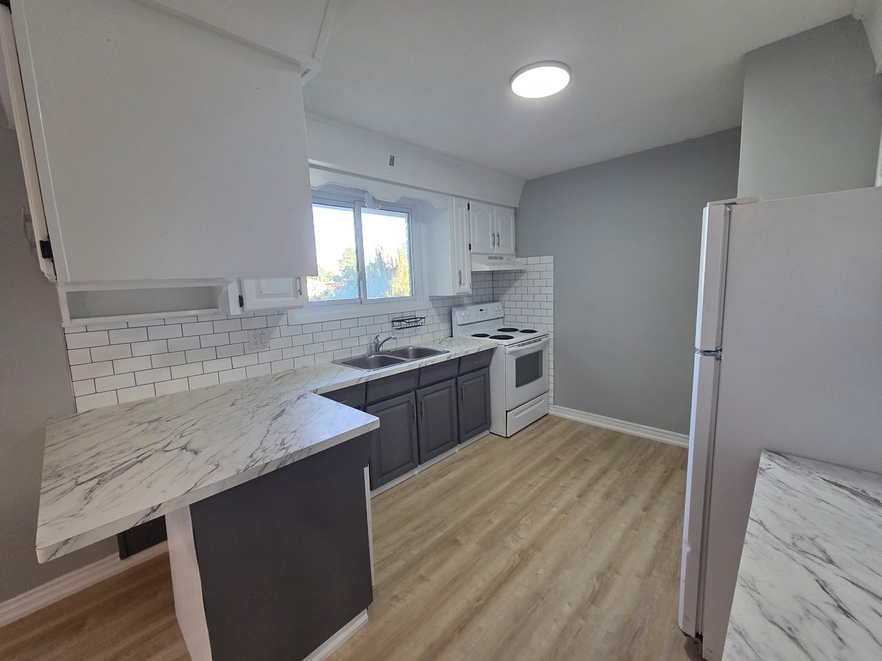 5 Morwood Avenue - Photo 7 of 28