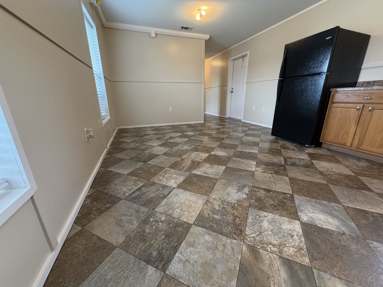 709 N Collins Fwy #156 - Photo 5 of 25