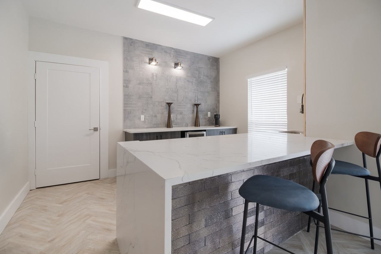 The Flats at Lancaster - Photo 5 of 26