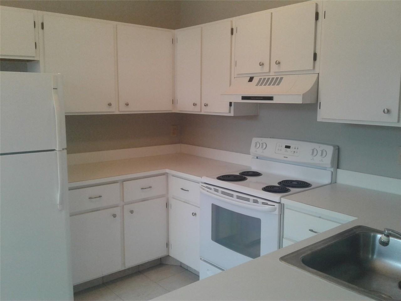 11969 Northwest 11th Street #11969 - Photo 3 of 8