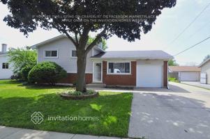 featured image of 1694 Clifford St