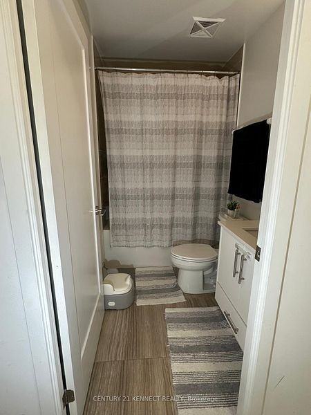 95 Oneida Crescent #1008 - Photo 2 of 7