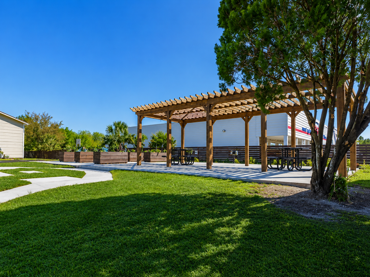 Palm River Owner LLC - Photo 3 of 14