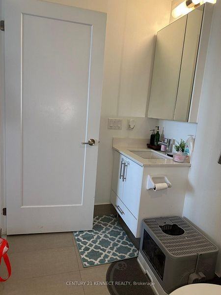 95 Oneida Crescent #1008 - Photo 5 of 7