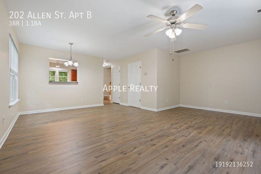 202 Allen St Apt B - Photo 3 of 17