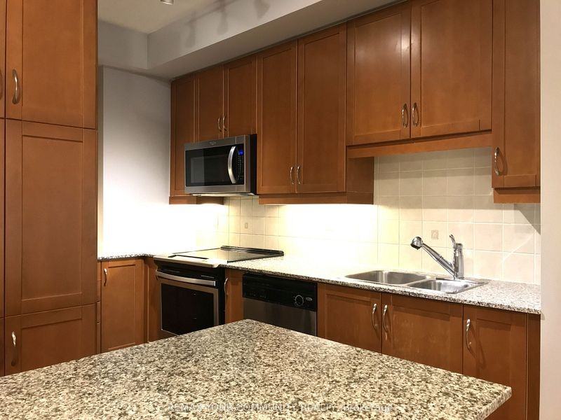 70 Byng Avenue #29 - Photo 4 of 8