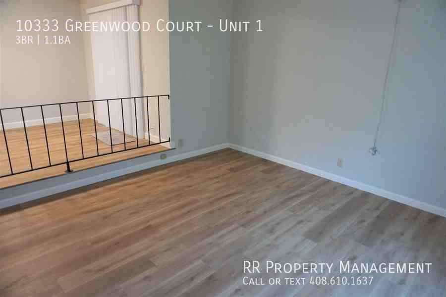 10333 Greenwood Ct #1 - Photo 4 of 12