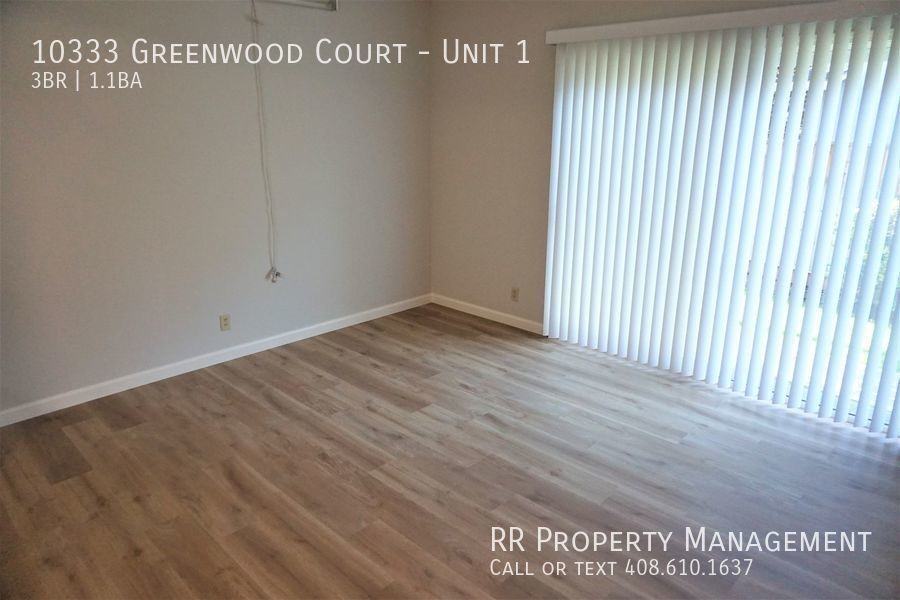 10333 Greenwood Ct #1 - Photo 5 of 12