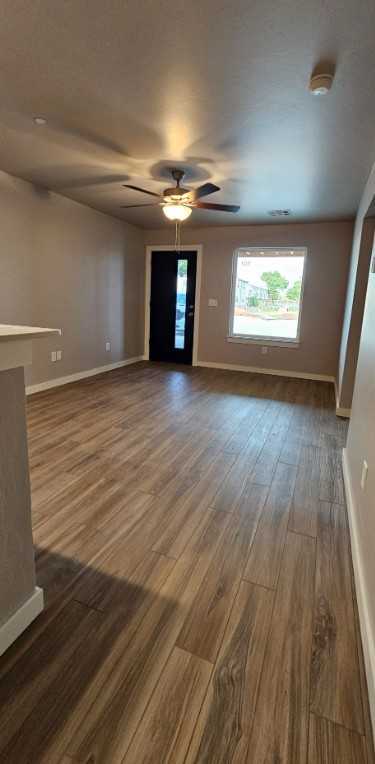 2365 N Thompkins Ave #101 - Photo 7 of 9