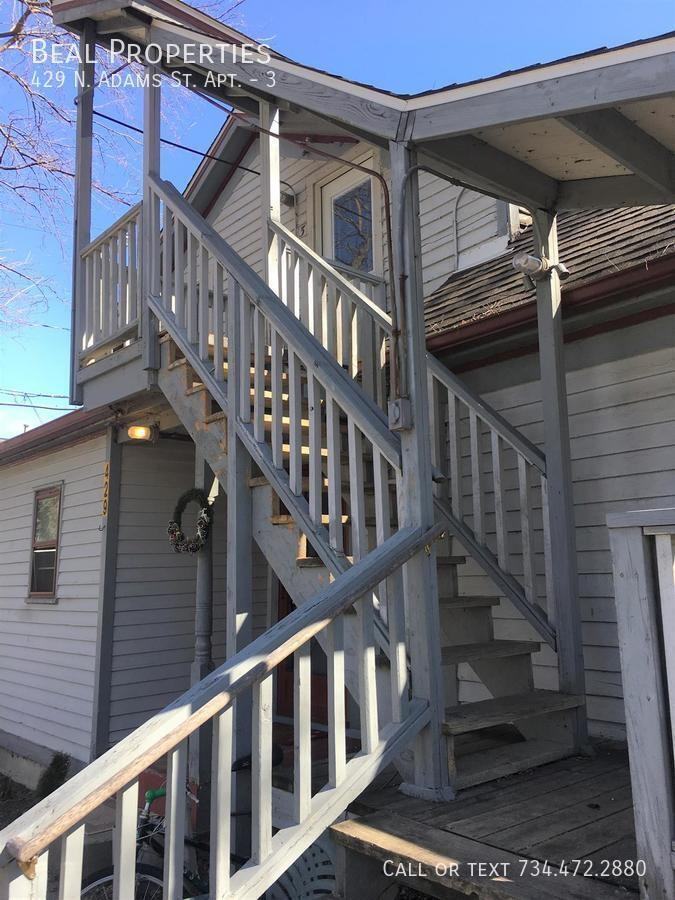 429 N Adams St #3 - Photo 3 of 10