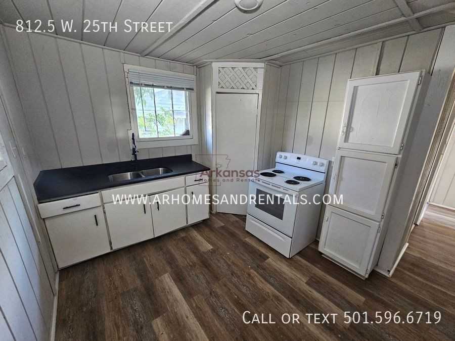W 25th St - Photo 4 of 8