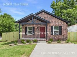 featured image of 1400 W 21st St
