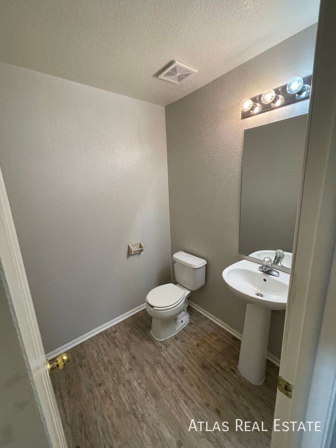 5045 Sweetgrass Ln - Photo 7 of 27