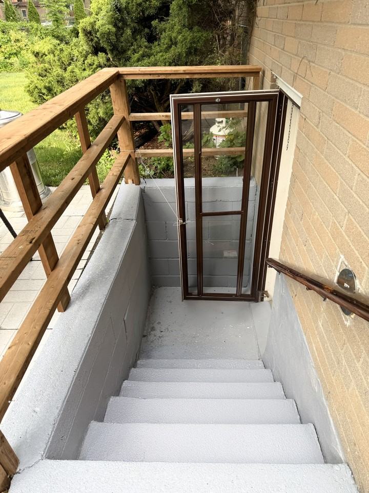 70 Bedford Park Avenue #2 - Photo 5 of 14