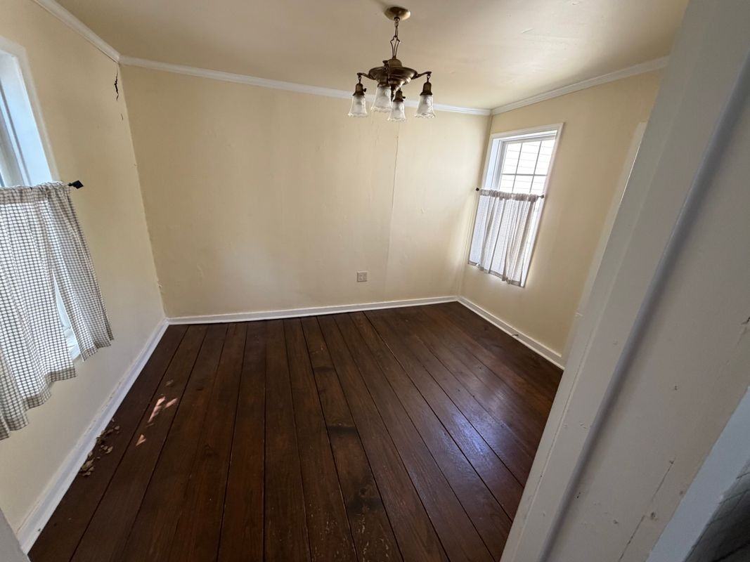 102 Frederick St - Photo 6 of 16