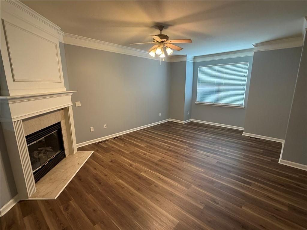 2449 Ivey Crest Cir - Photo 3 of 7