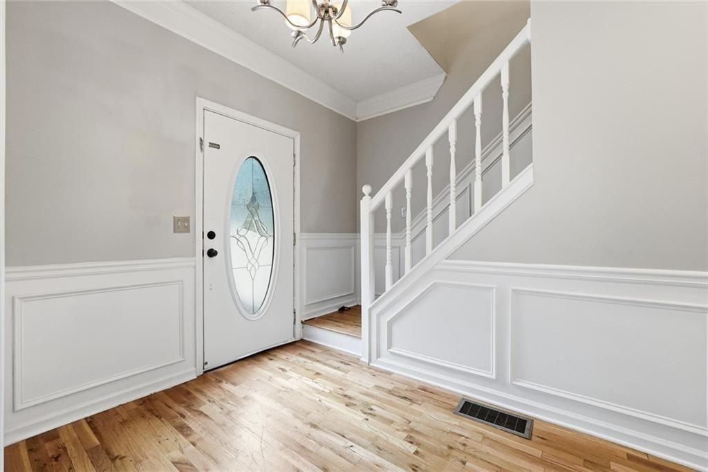 5697 Frontier Walk Ln - Photo 4 of 30