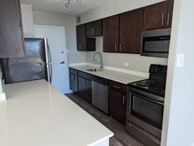 5600 N Sheridan Rd - Photo 1 of 1
