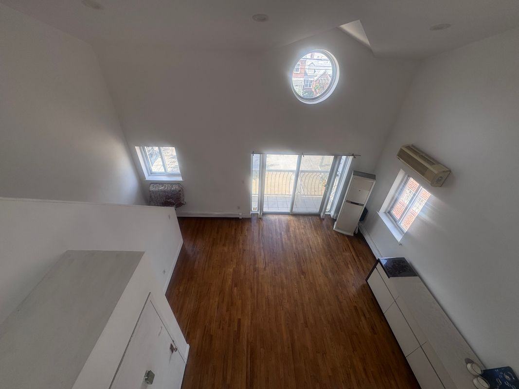 7238 Calamus Ave - Photo 3 of 12