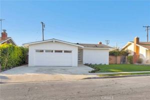 featured image of 8381 E Blithedale St