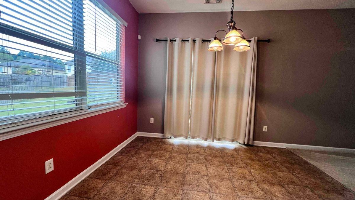 7723 Fanlight Pl - Photo 5 of 8