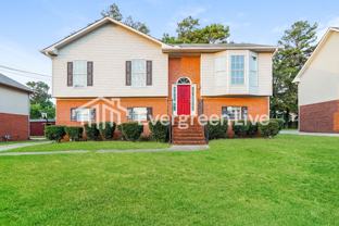 437 Surrey Cir - Photo 1 of 1