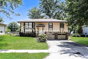 featured image of 219 Se Bordner Dr