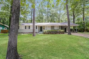 featured image of 5538 Pine Lane Dr
