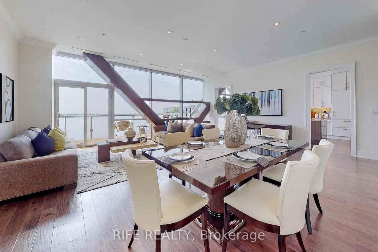 39 Queens Quay East - Photo 3 of 47