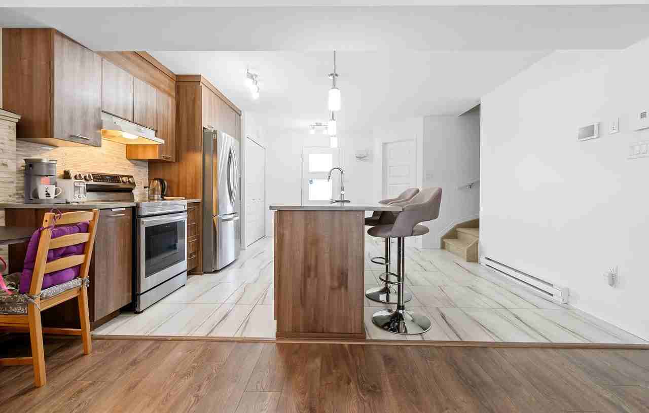 39 Rue Du Campagnard - Photo 3 of 31