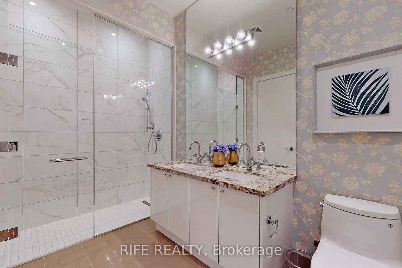 39 Queens Quay East - Photo 36