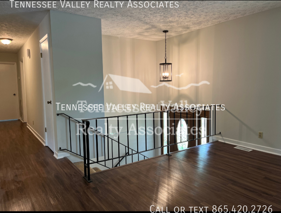 7629 Crestland Rd - Photo 7 of 11