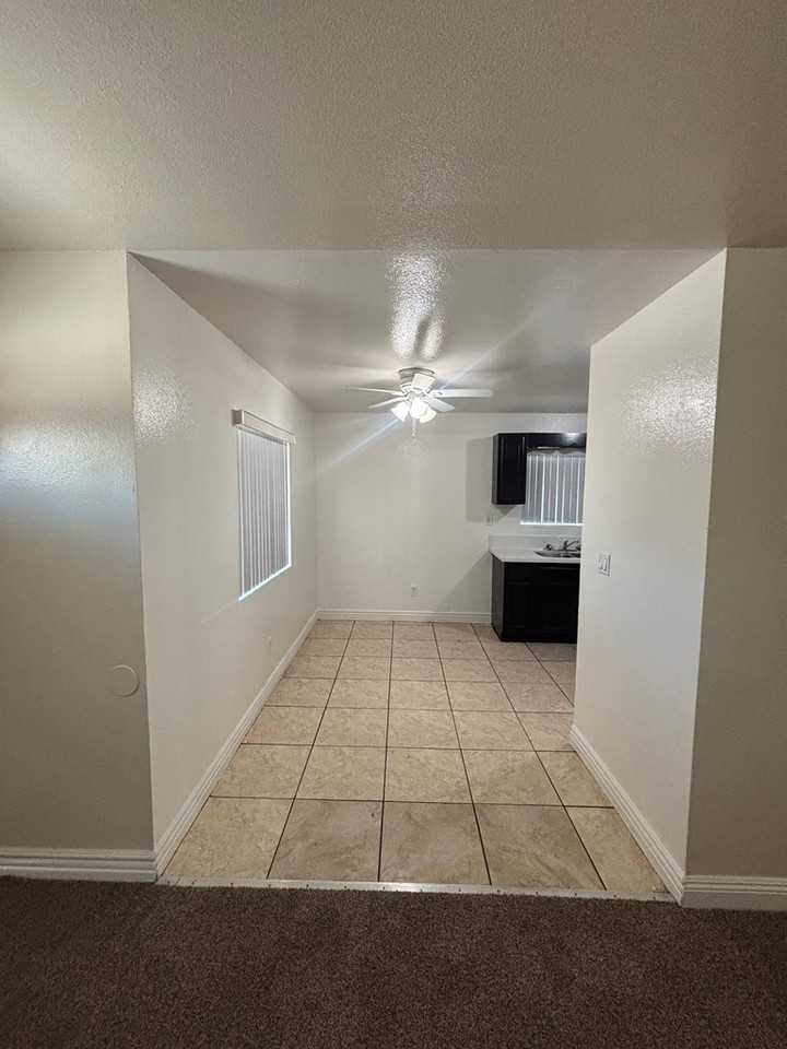 639 East 87th Place - Photo 2 of 15