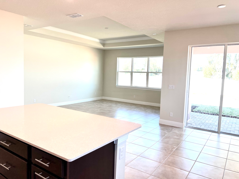 4392 Foggy Oak Ln - Photo 4 of 13