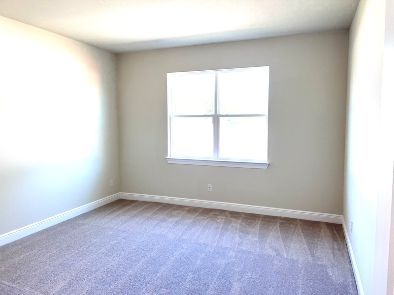 4392 Foggy Oak Ln - Photo 5 of 13